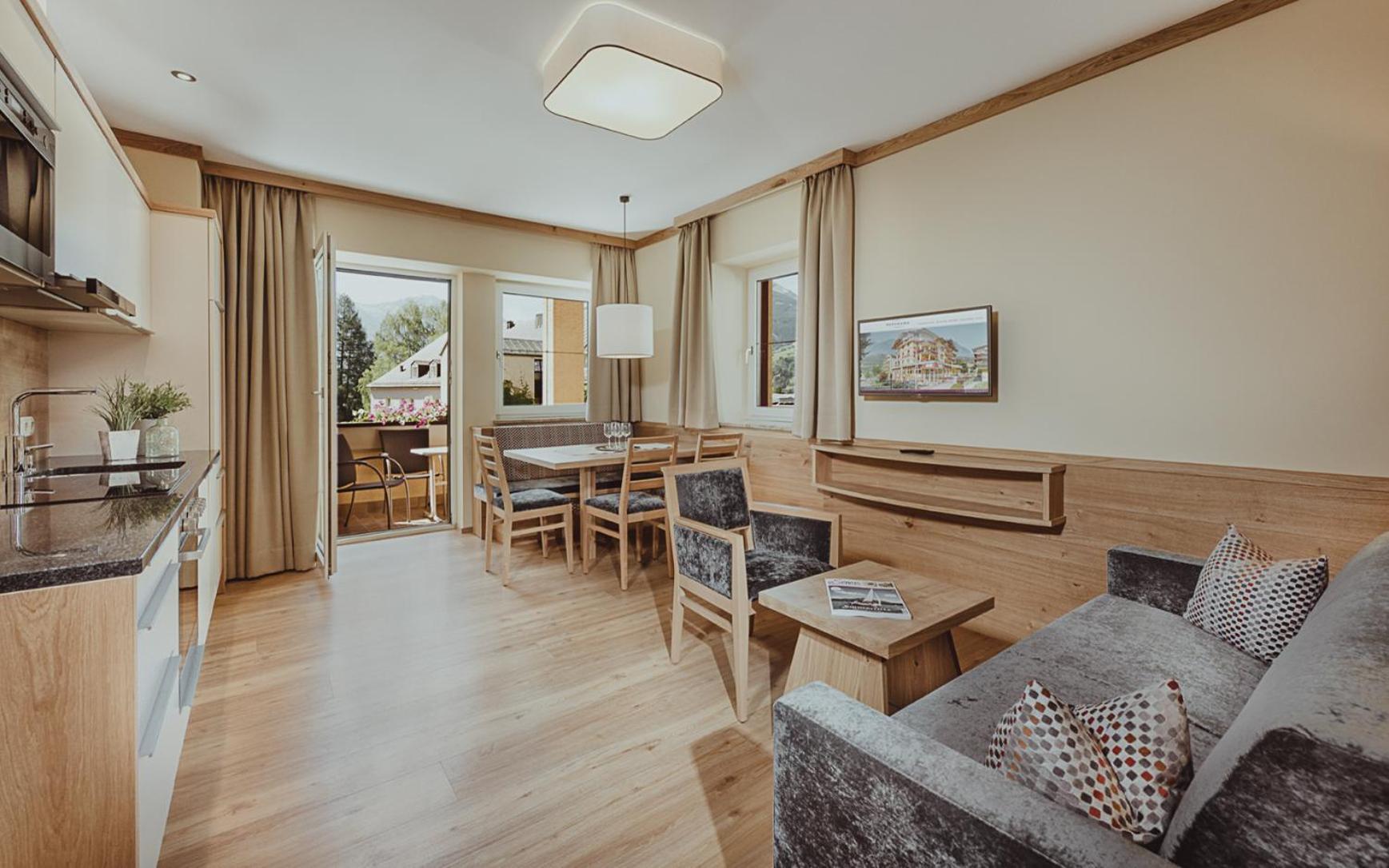 Appartement Hotel Panorama-Im Bademantel Direkt In Die Alpentherme Bad Hofgastein Exterior photo